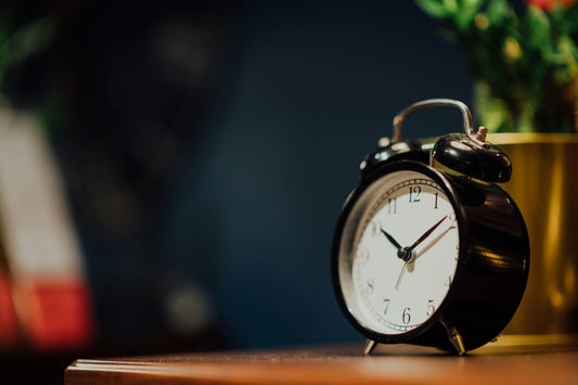 10 Ways to Wake Up Without Coffee - MUD\WTR™ UK
